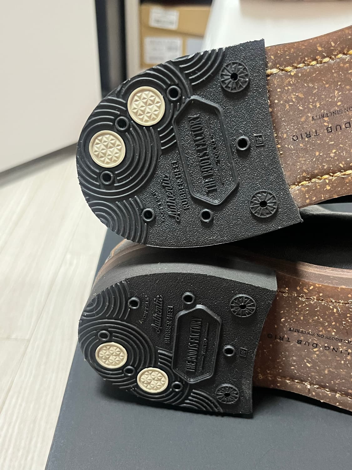 롤링덥트리오 캐스퍼 홀스하이드 7 상품이미지7