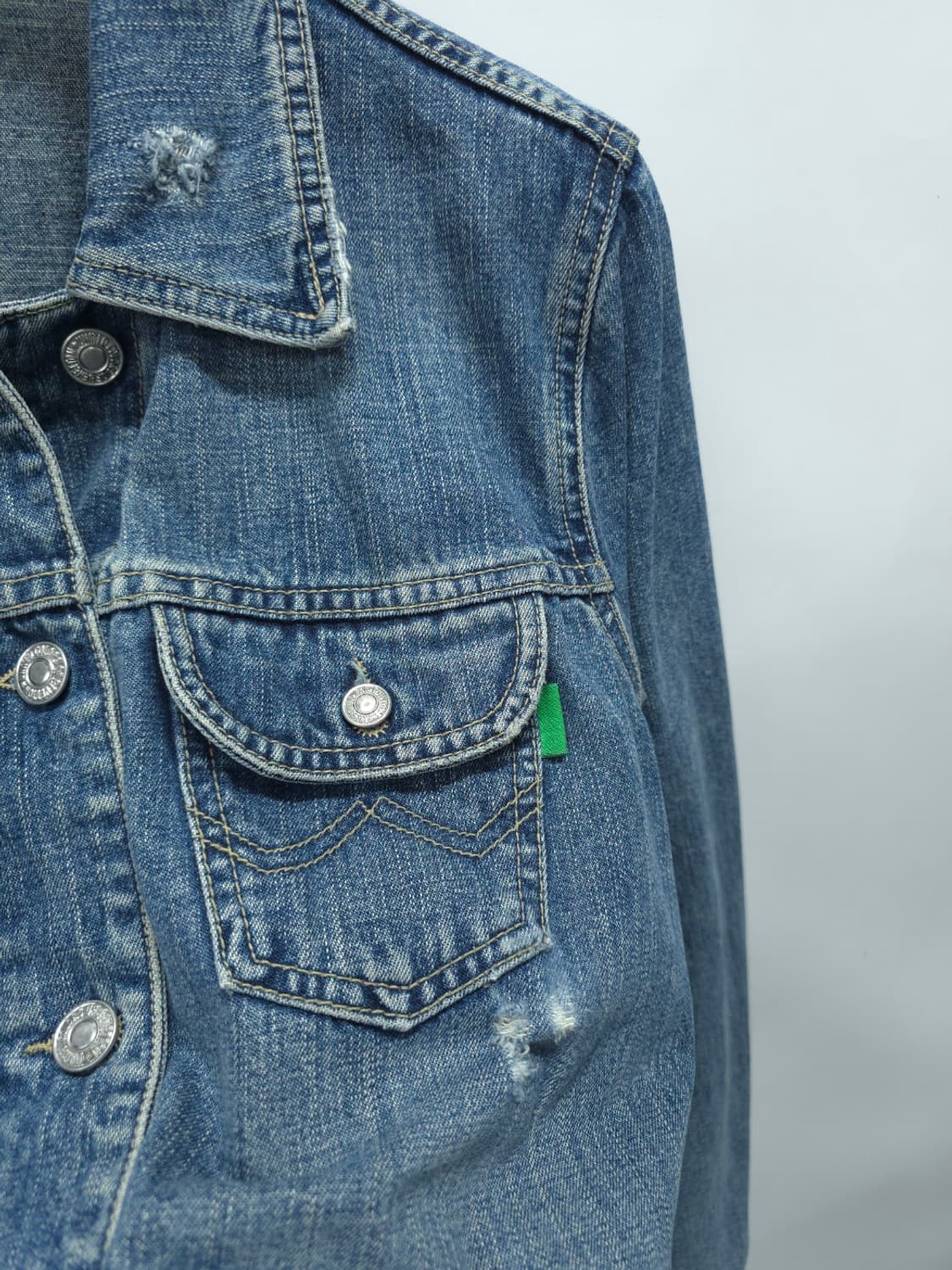 베네통 빈티지 워싱 데님 자켓(메이드인이태리,55사이즈) 상품이미지9