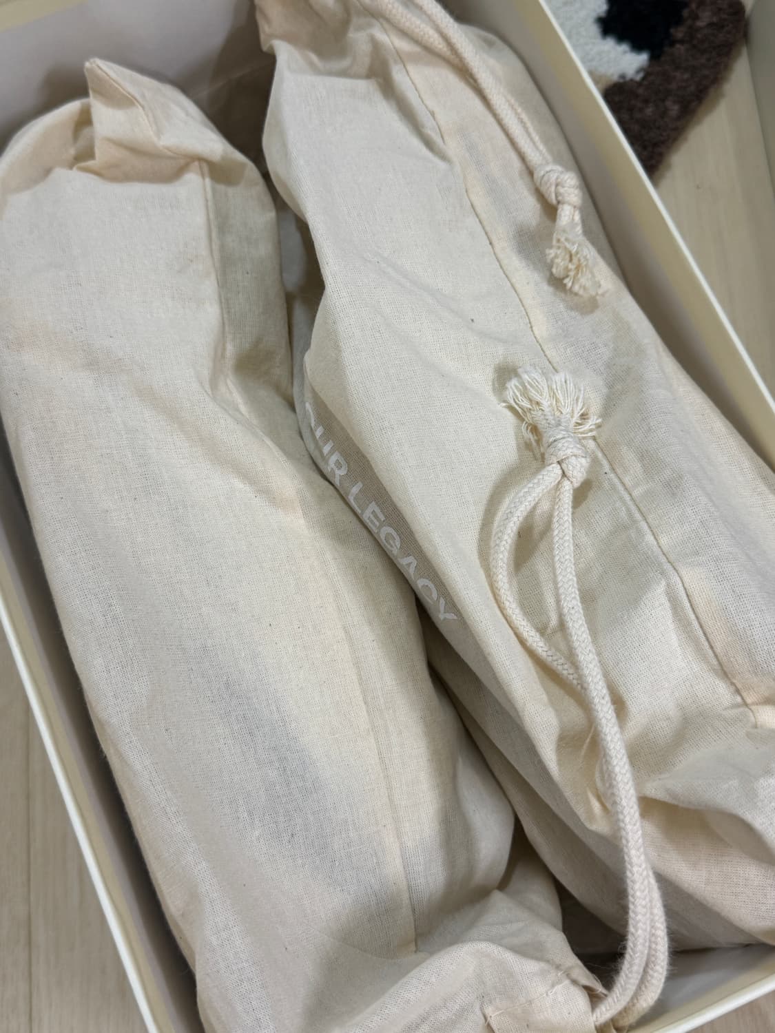 아워레가시 클로브 42(270) 상품이미지3