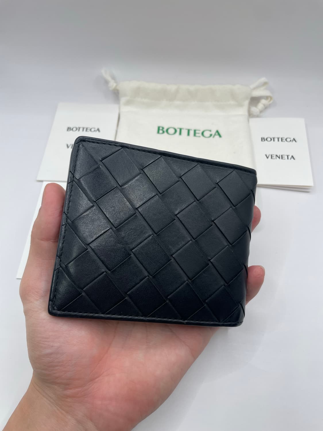 보테가베네타 인트레치아토 반지갑 블랙 상품이미지2