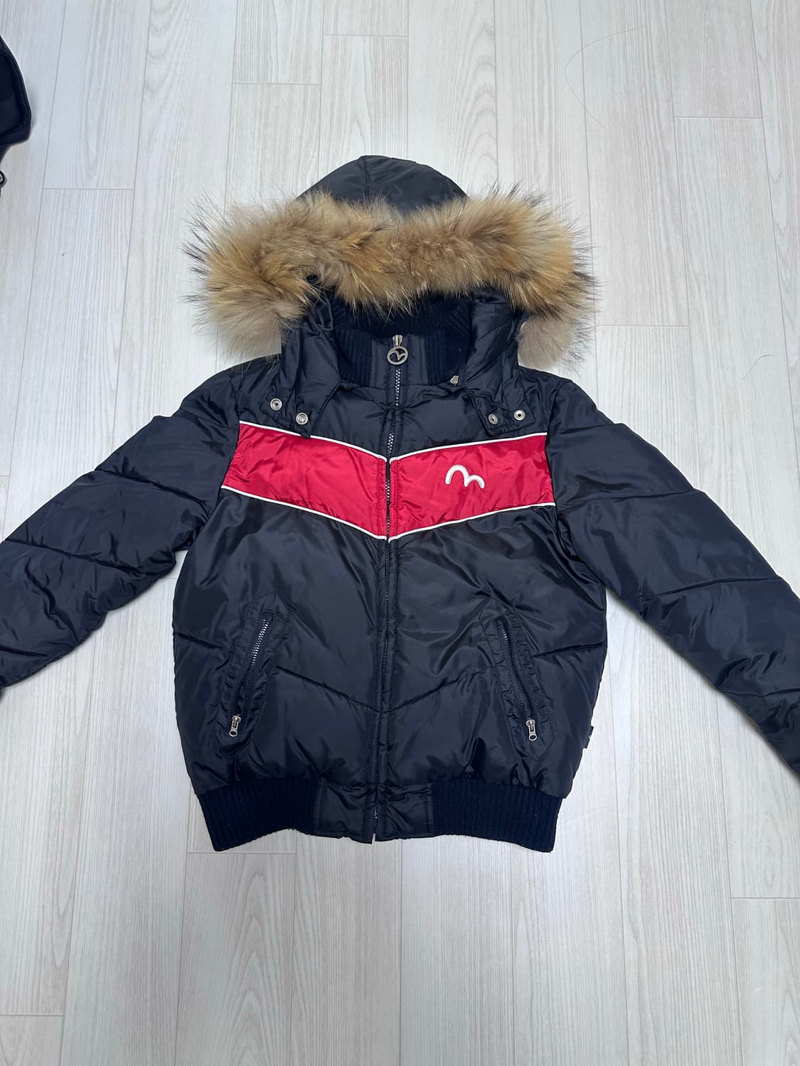 에비수 봄버 자켓 상품이미지1