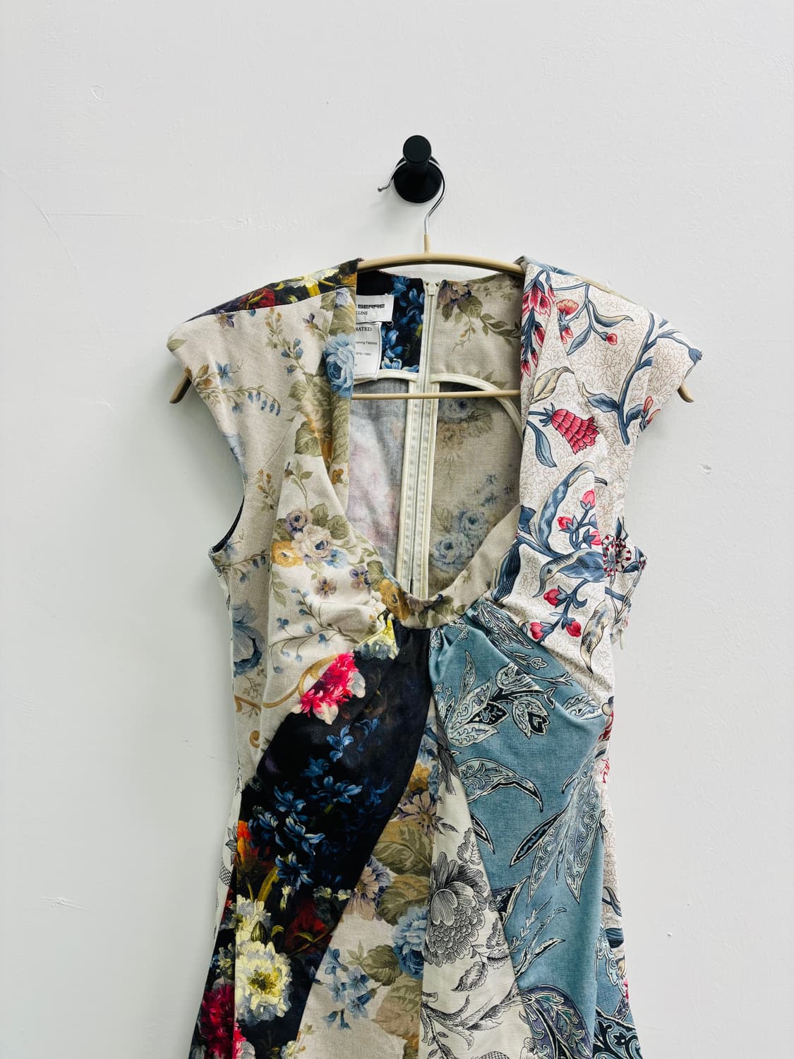 마린세르 리제너레이티드 패치워크 슬리브리스 원피스 상품이미지3