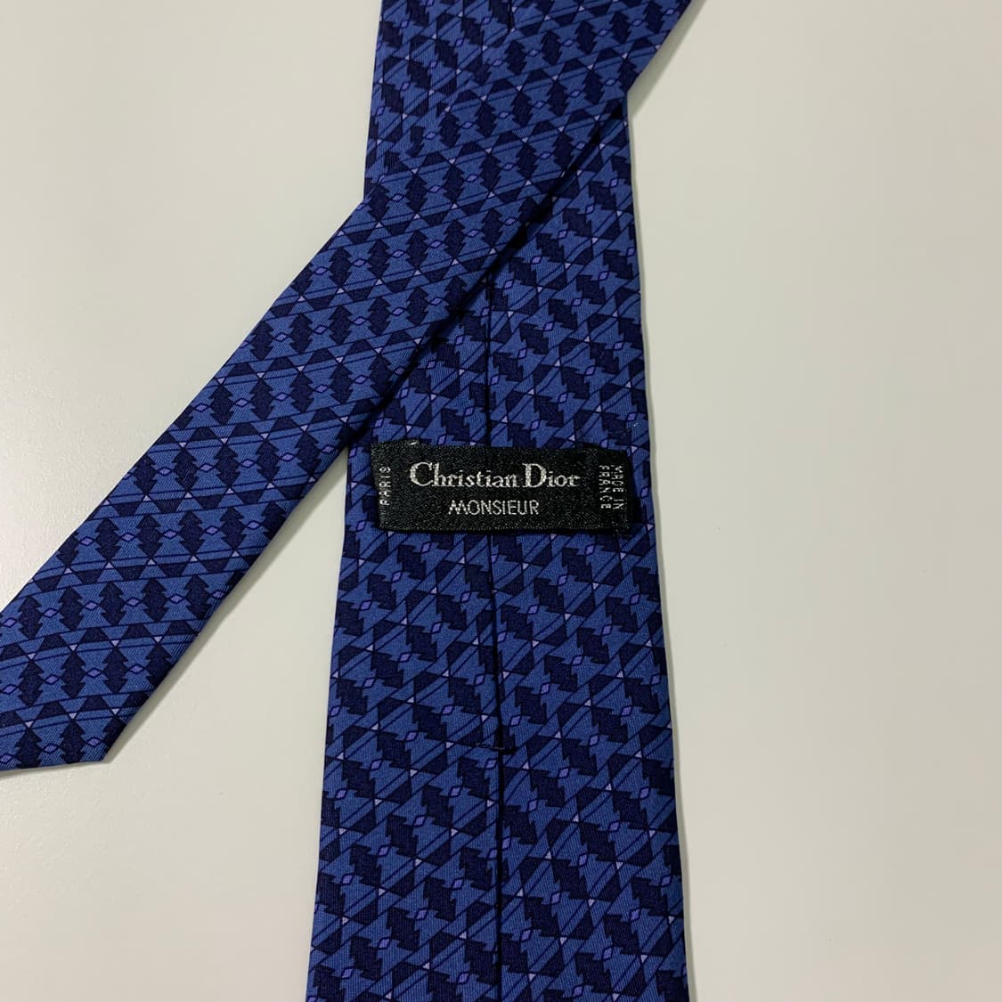 디올(DIOR) 심플로고 명품넥타이 A+등급 8cm 상품이미지3