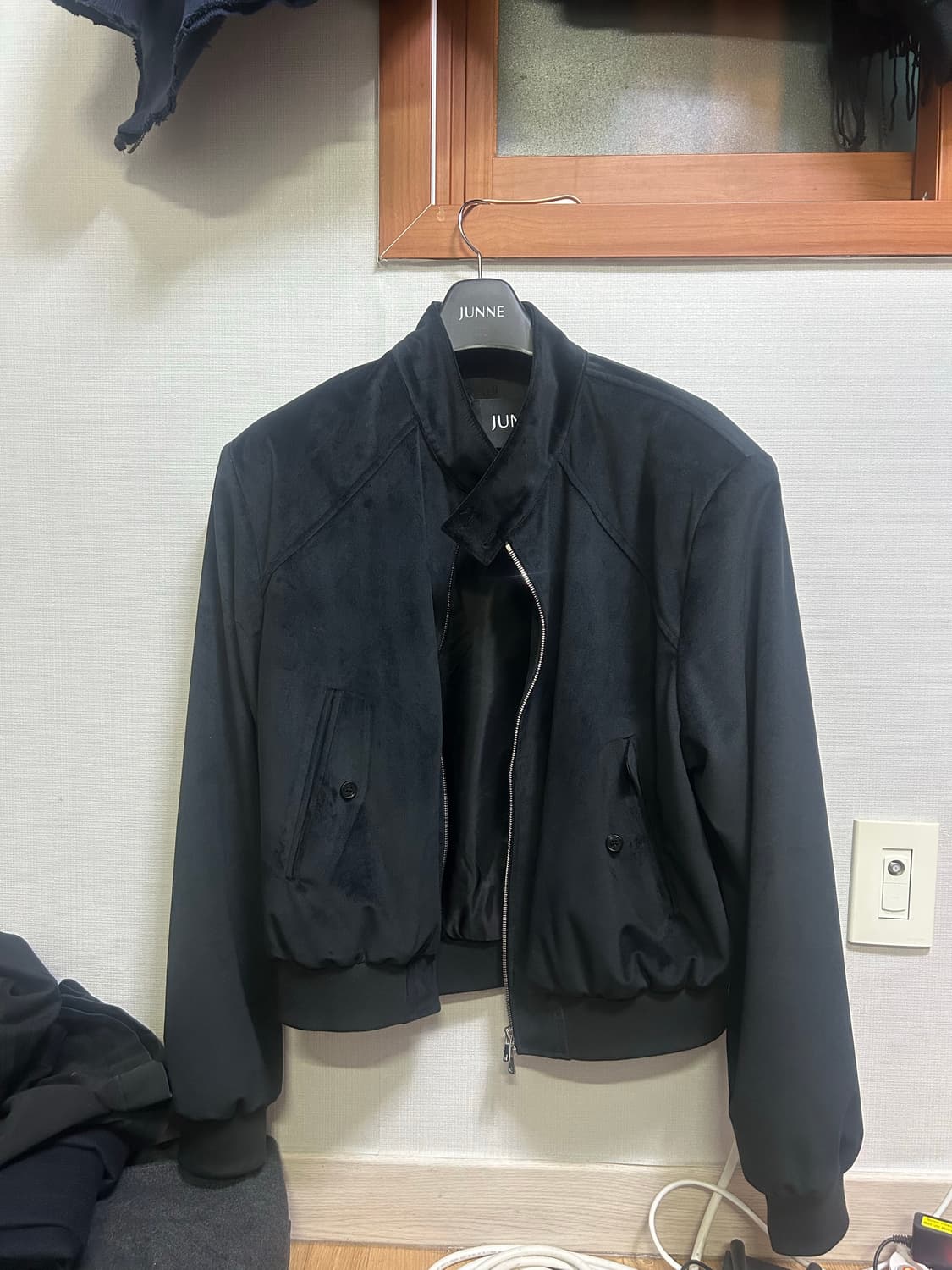 준느 바라쿠타 블랙 M 상품이미지1