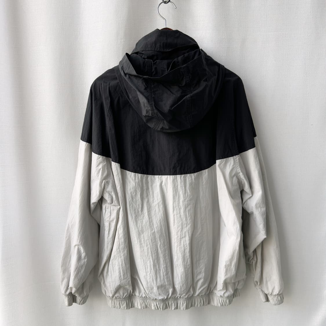 나이키 하프 집업 우븐 나일론 후드 바람막이 블랙 화이트 XXL 상품이미지5