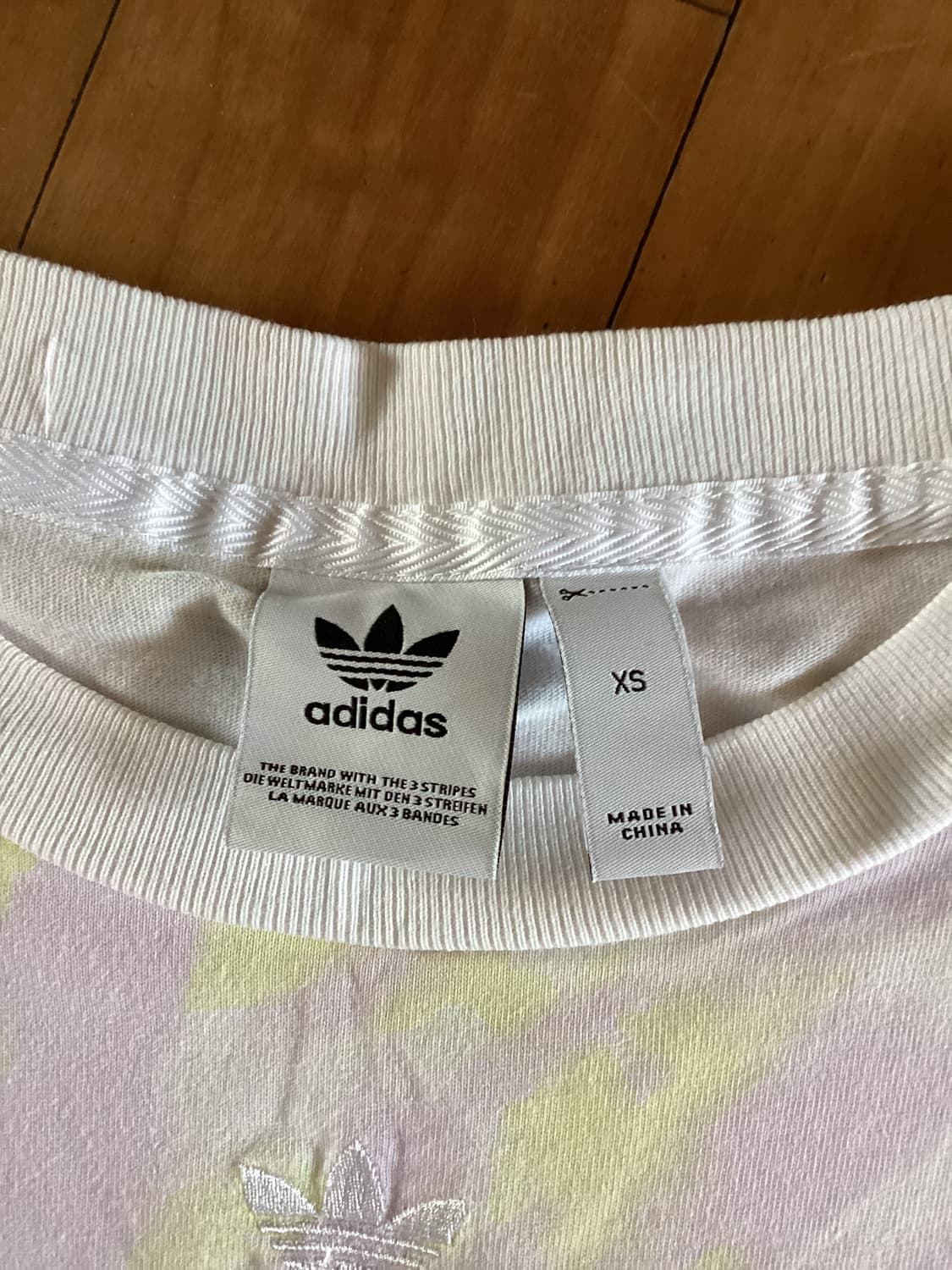 아디다스 타이다이 반팔 상품이미지2