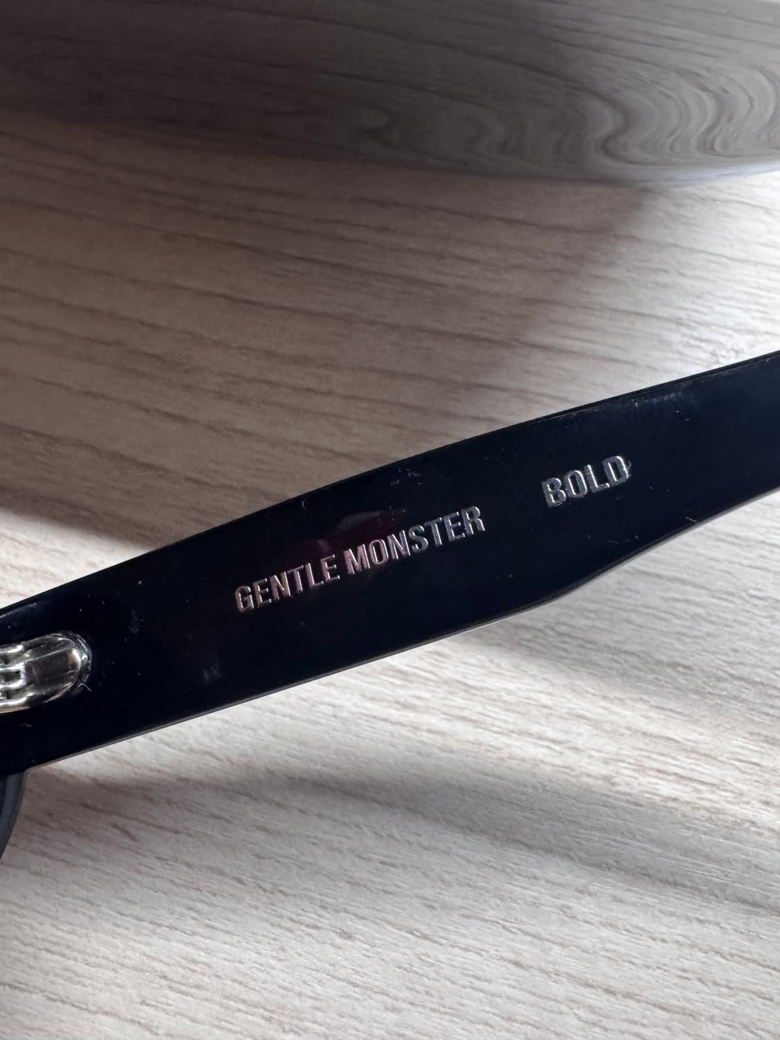 젠틀몬스터 이브 01 상품이미지3