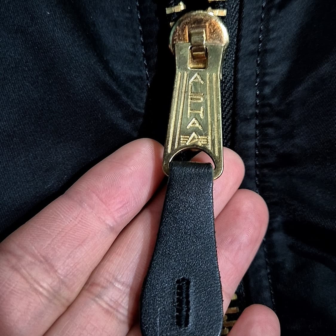 알파인더스트리 플라이트 봄버 자켓 상품이미지7