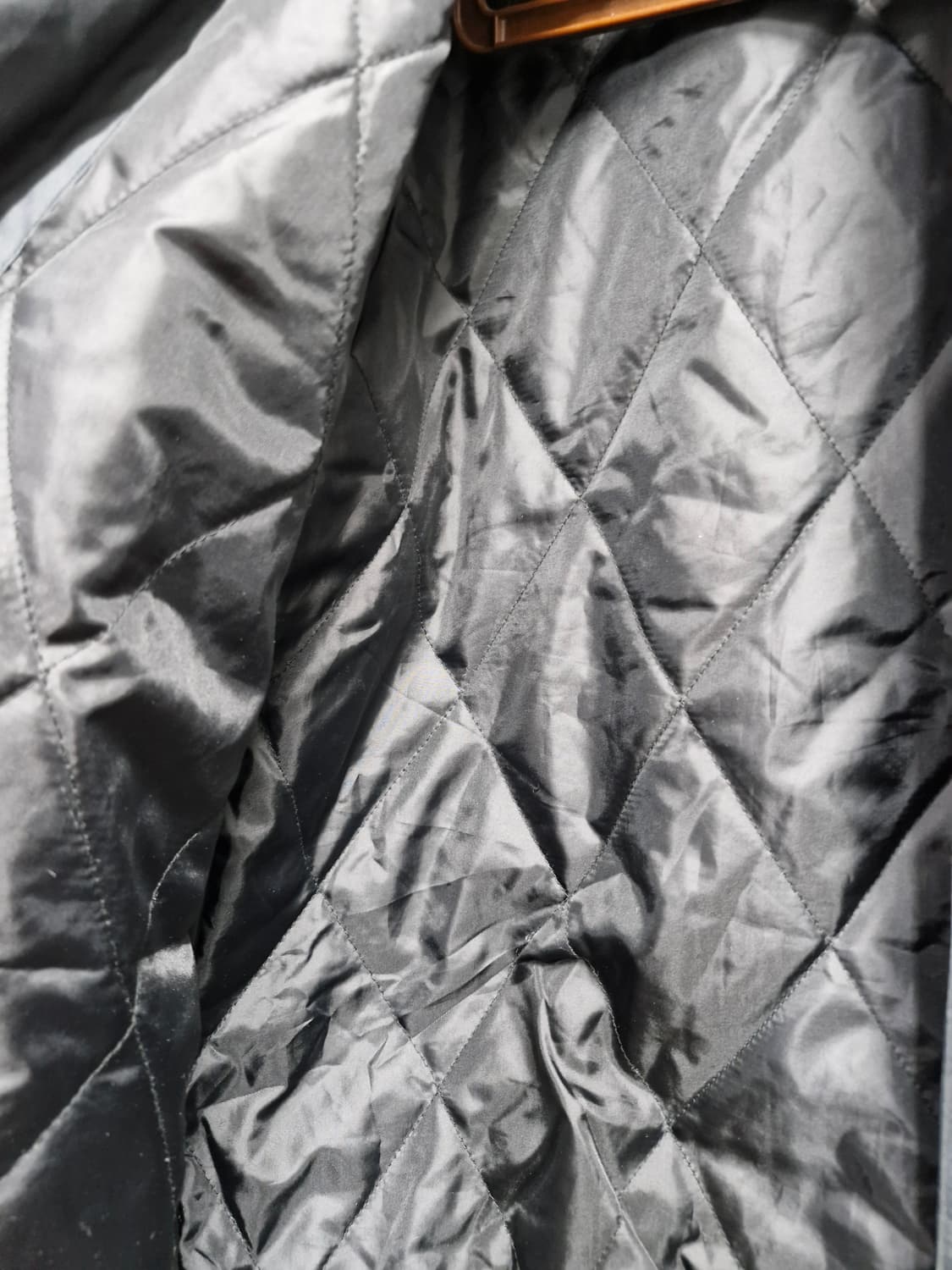 100L 나이키 솔로스우시 블랙 봄버 자켓. 상품이미지9