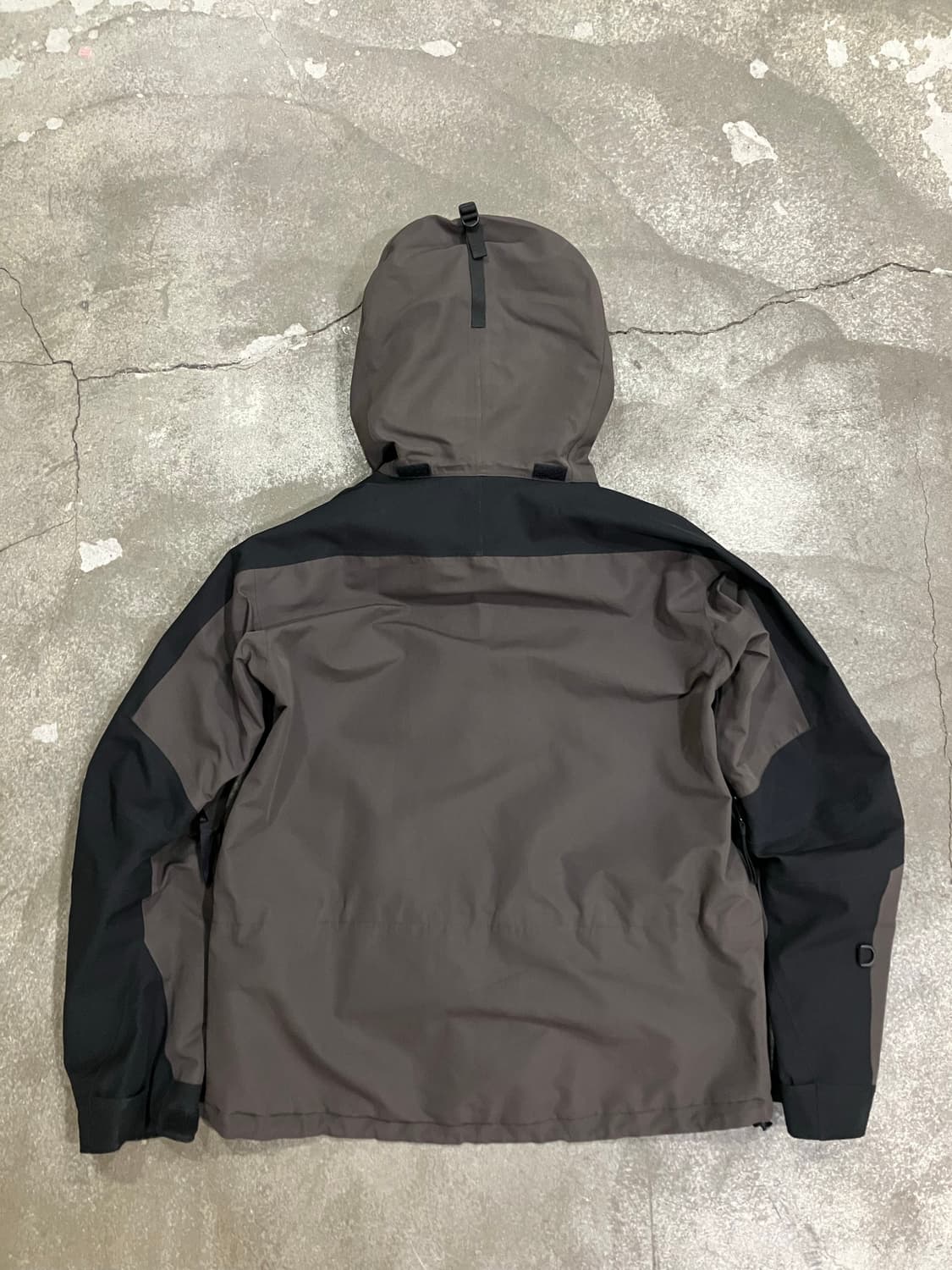 N4 마운틴하드웨어 고어텍스 자켓 상품이미지3