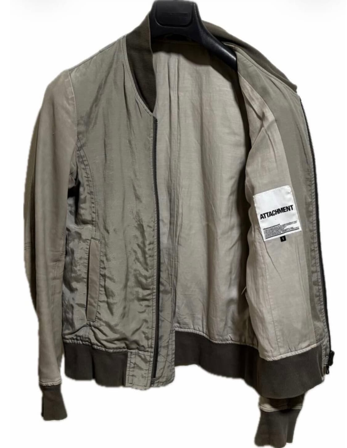 Attachment 시프 레더 MA-1 상품이미지3