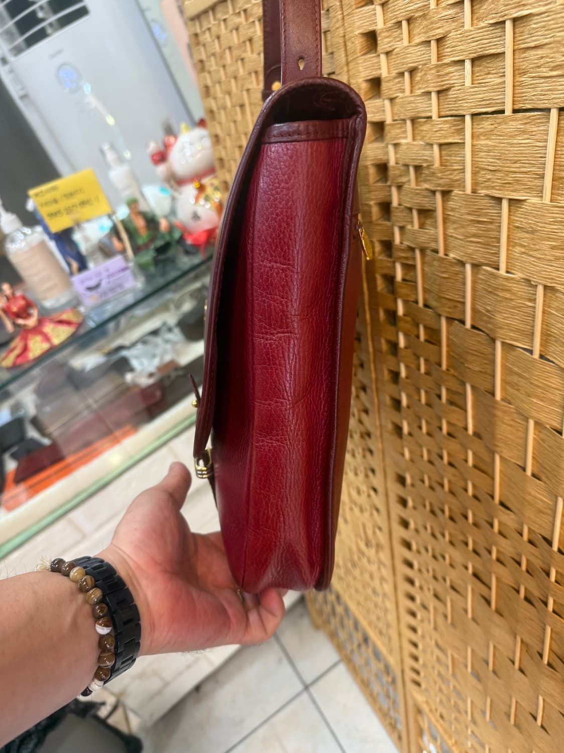 정품 까르띠에 빈티지 숄더백 팝니다 상품이미지3