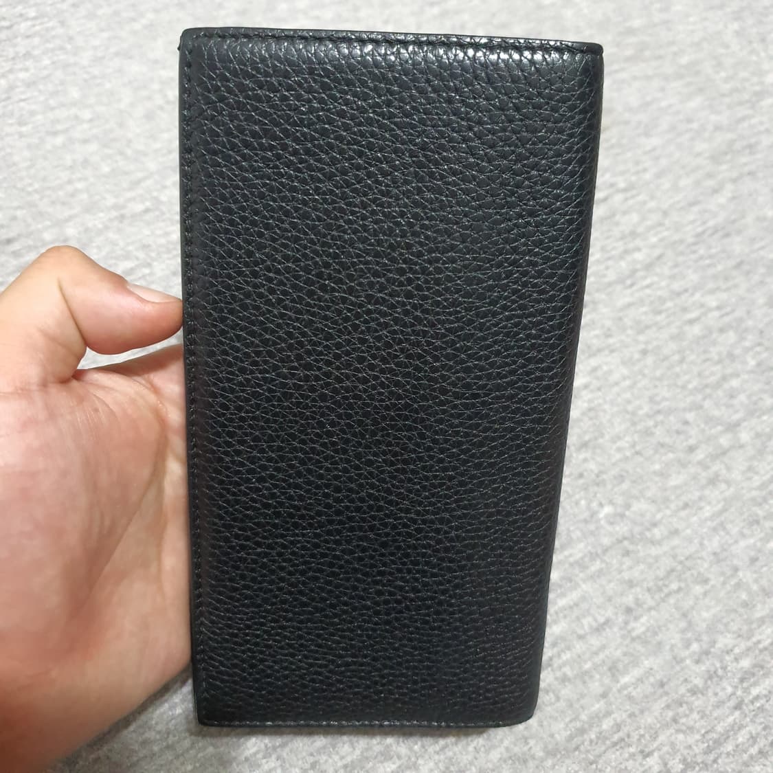 정품 페라가모 블랙 장지갑. 상품이미지4