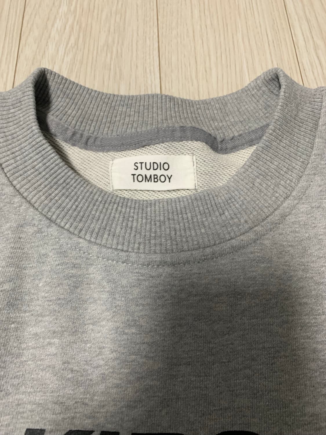 스튜디오 톰보이 KIDS 그래픽 맨투맨 티셔츠 상품이미지4