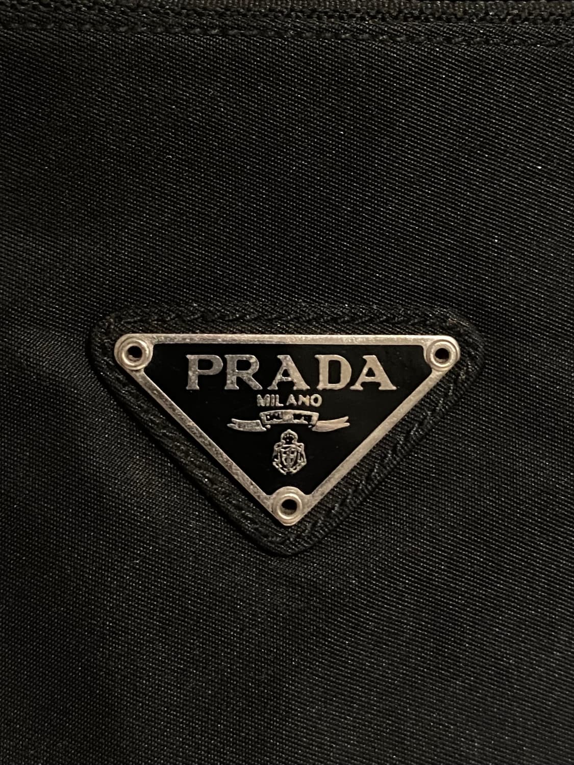 프라다 나일론 스퀘어 토트백 상품이미지5