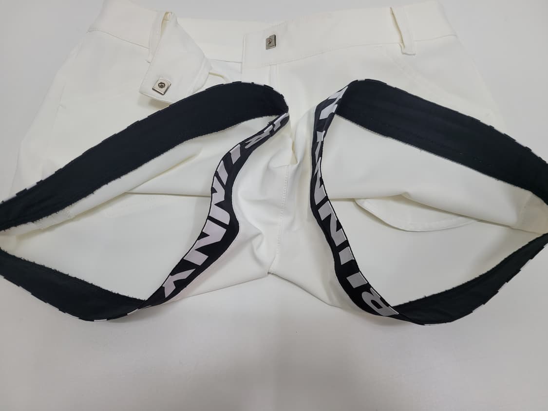 마스터바니에디션 골프 숏팬츠 / 여 0 (63-88) 화이트
 상품이미지6