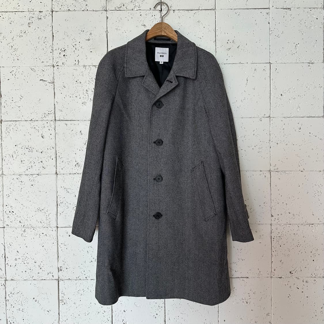 M 유니클로 JW앤더슨 헤링본 코트 상품이미지1