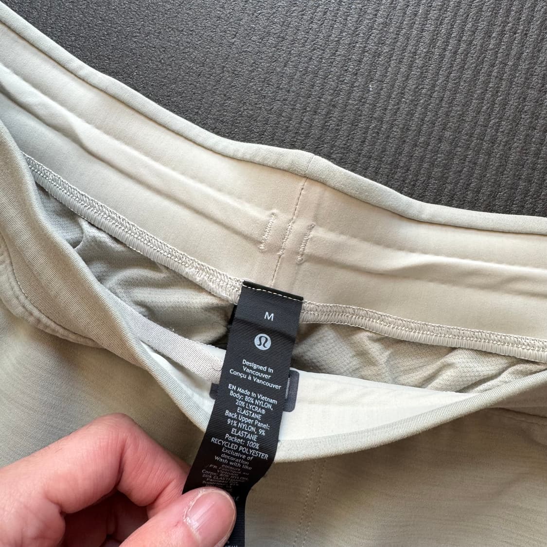 룰루레몬 밸런스 쇼츠 6인치 남성 m 사이즈 판매합니다. 상품이미지2