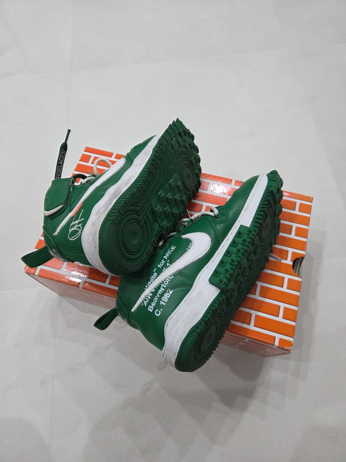 [270mm] 오프화이트 나이키 상품이미지5