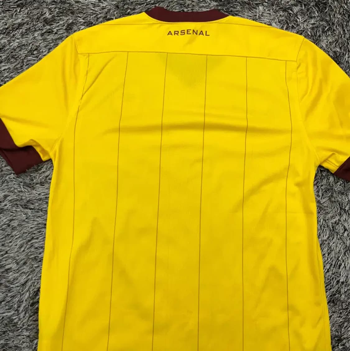 아스날 10/11시즌 어웨이 나이키 유니폼 (95) 상품이미지4