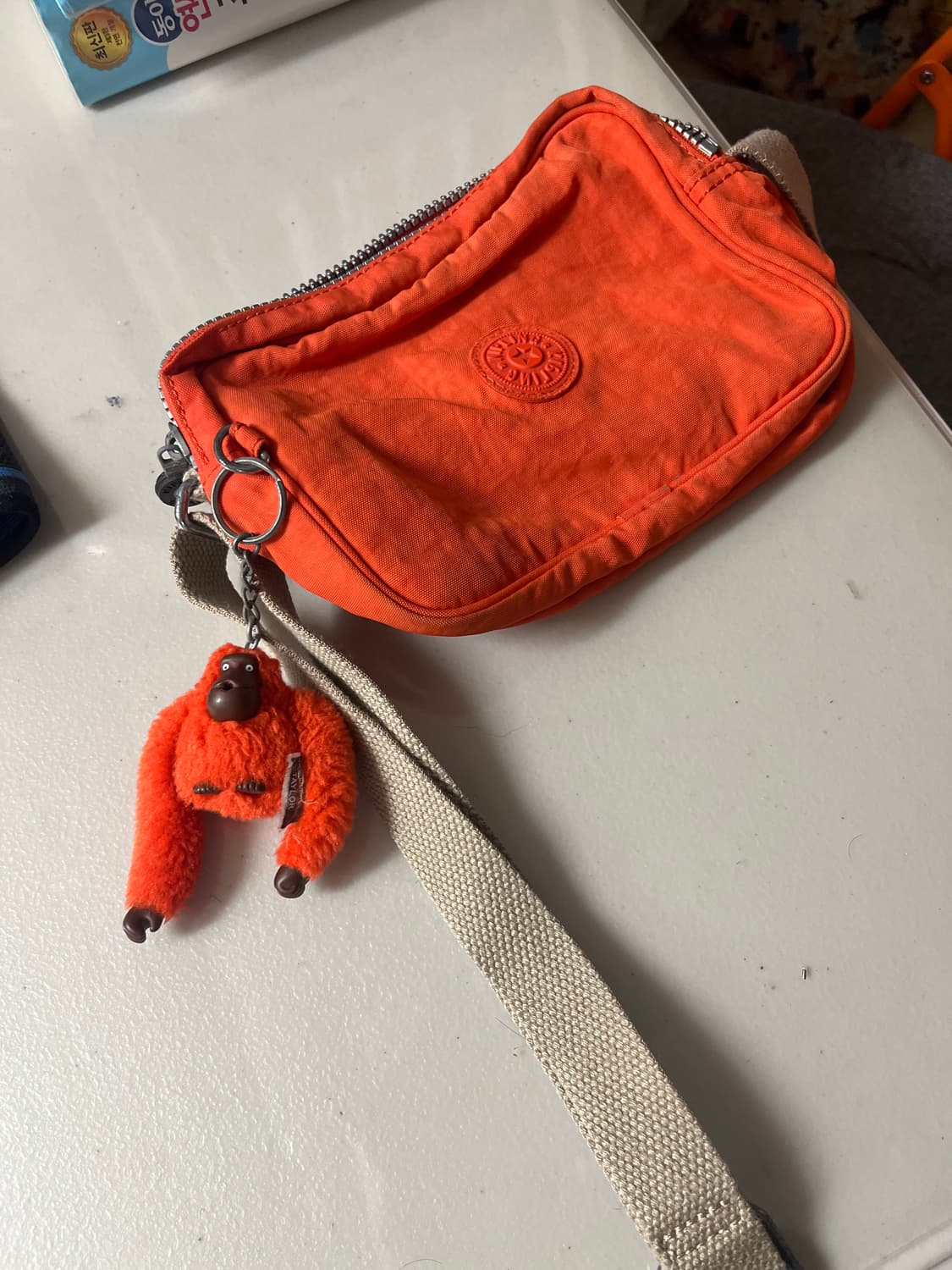 키플링 투톤 크로스백 상품이미지1