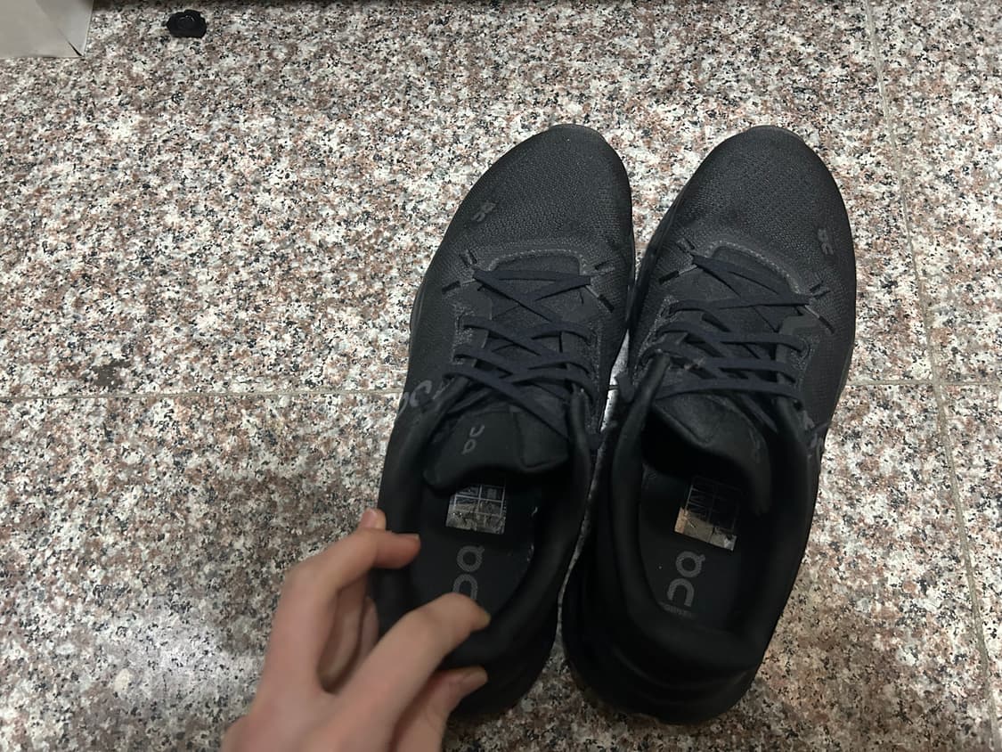 (W) 온 러닝 클라우드틸트 이클립스 블랙 EU 39 상품이미지3