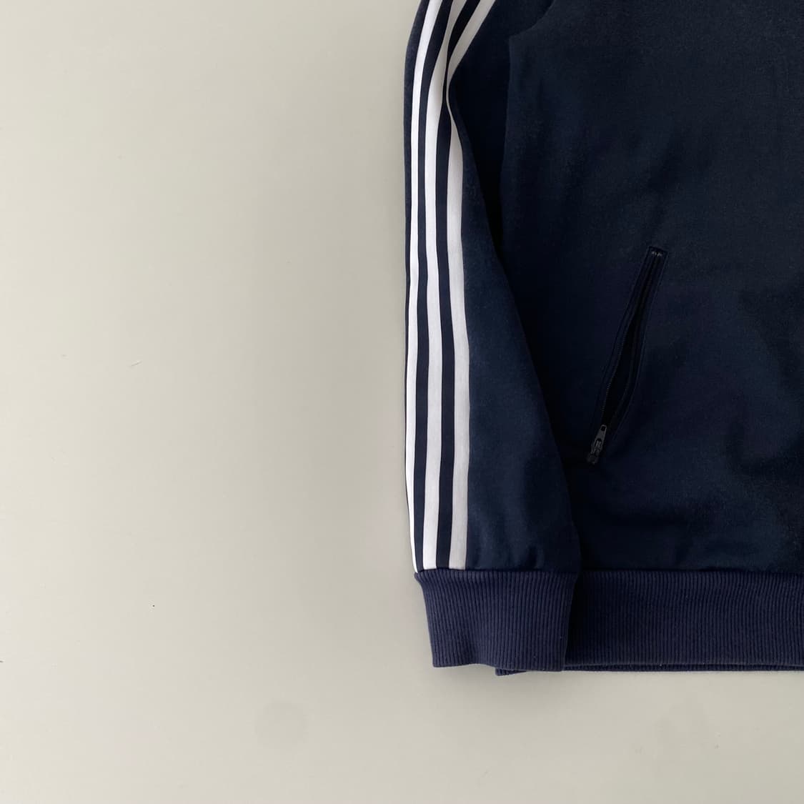 100) 아디다스져지 A2614 상품이미지6