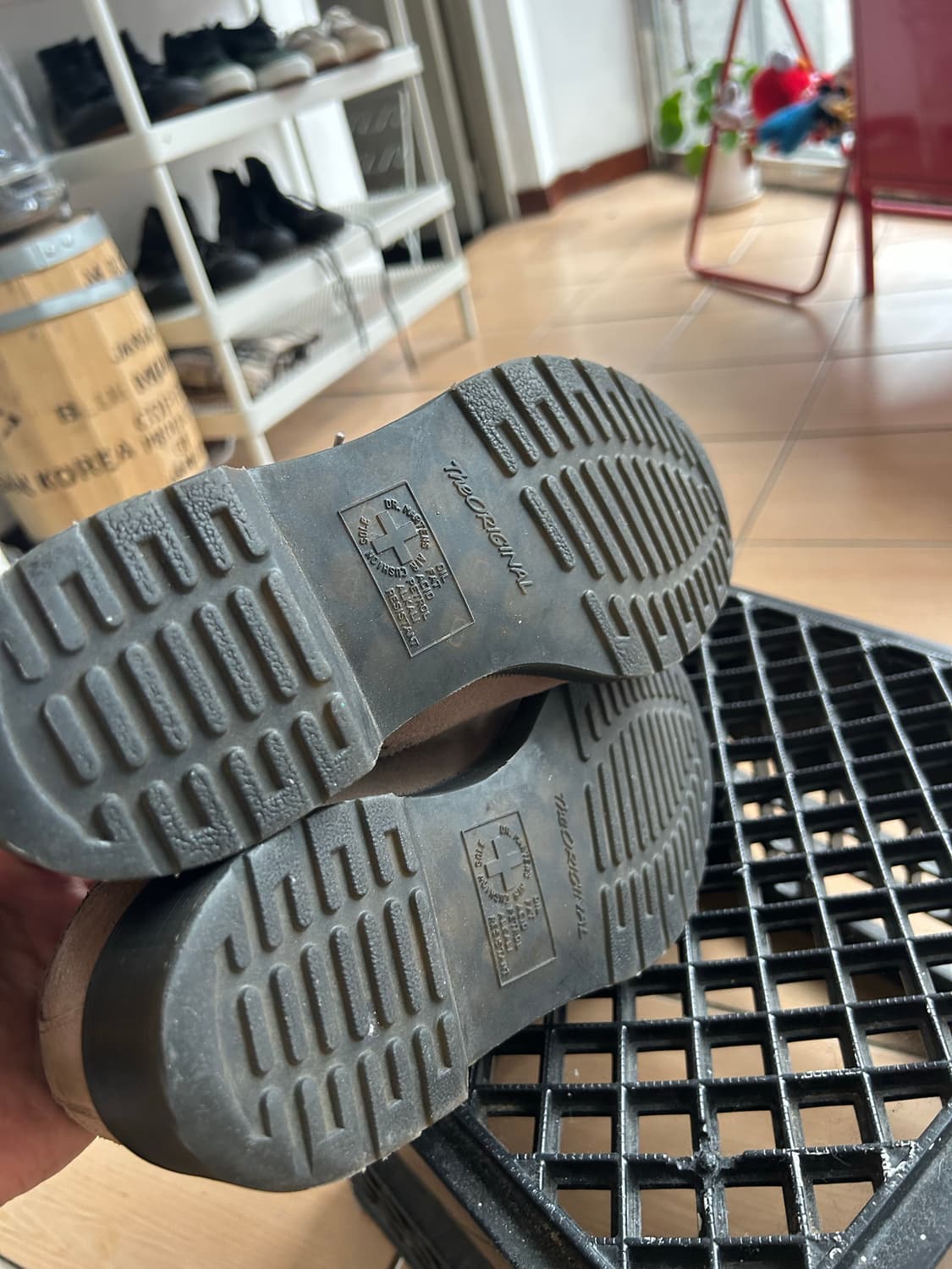 닥터마틴 스웨이드 윙팁 옥스포드슈즈 상품이미지5