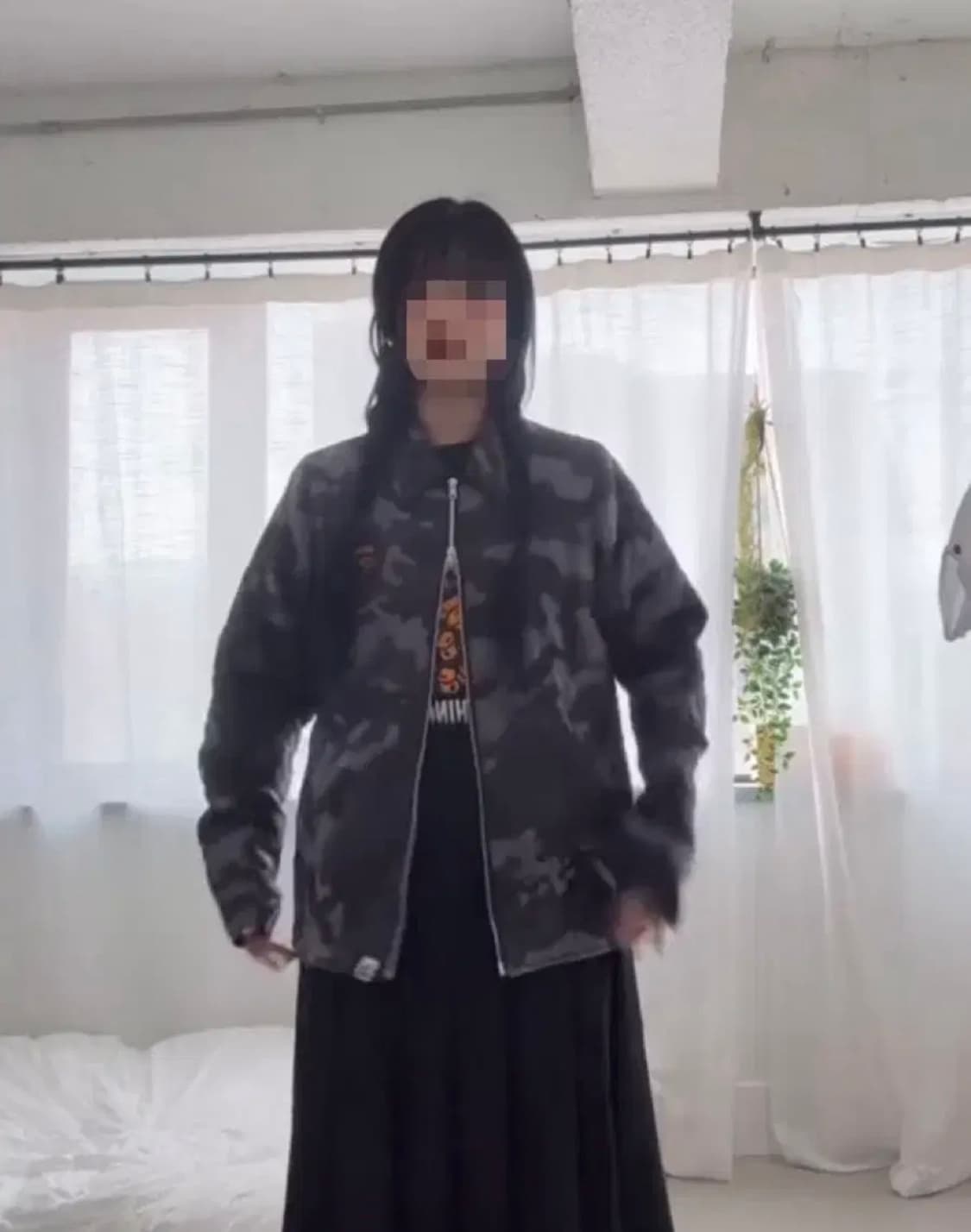 <국내 유일 매물> 정품 베이프 흑계 패딩 상품이미지2