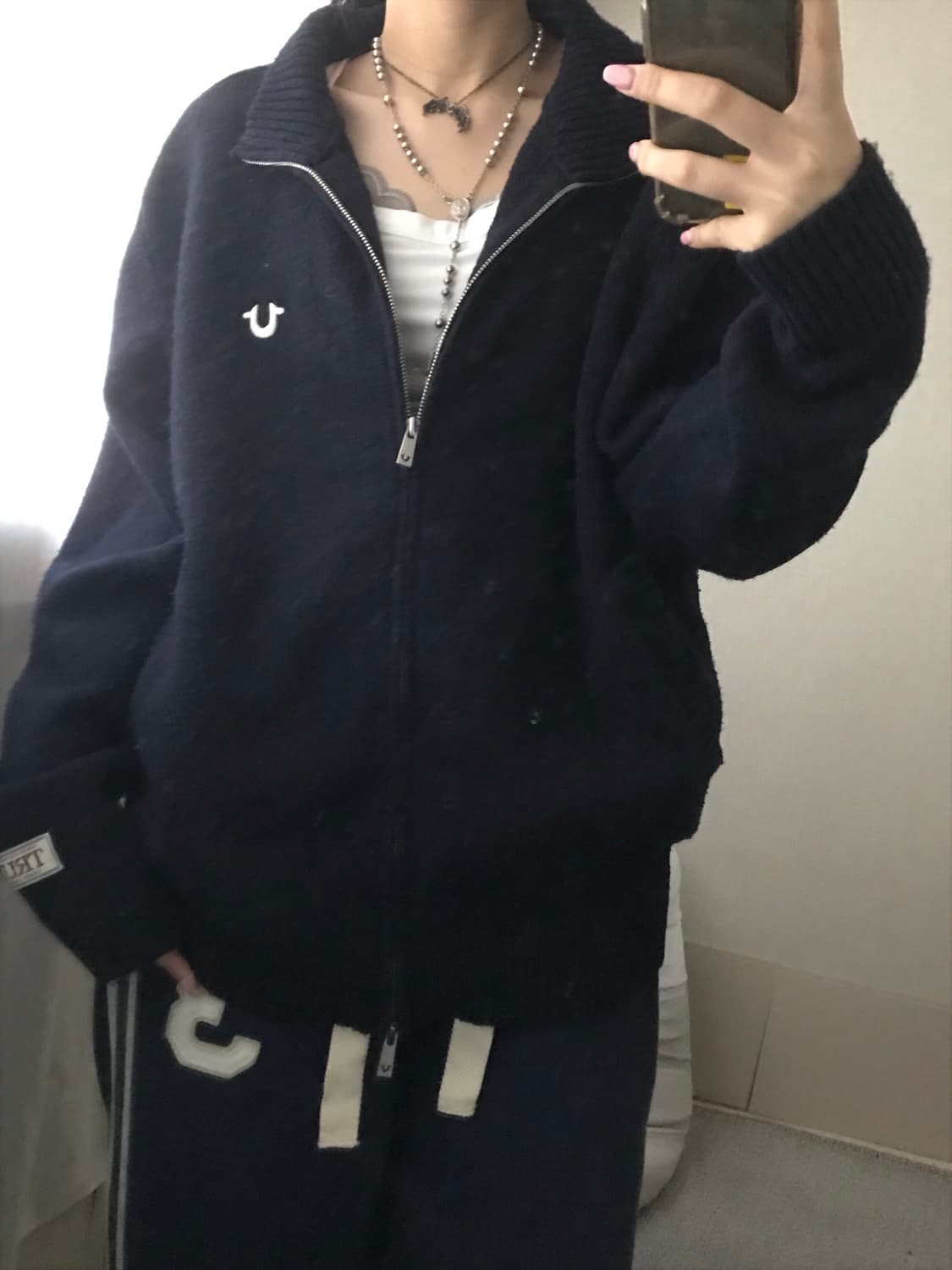 트루릴리전 네이비 오버핏 니트집업 상품이미지6