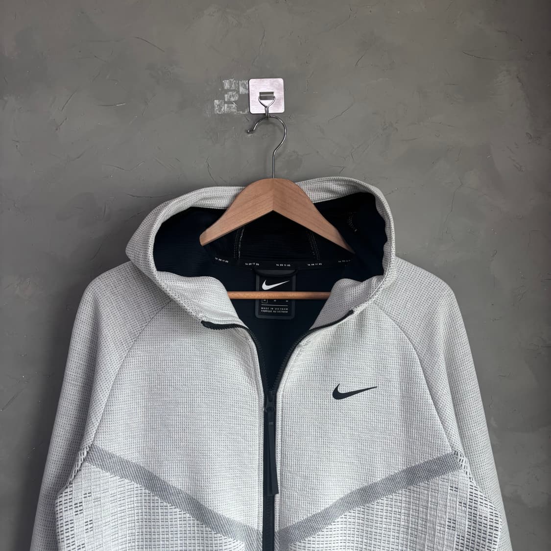 나이키 테크팩 후드집업 화이트 그레이 상품이미지2