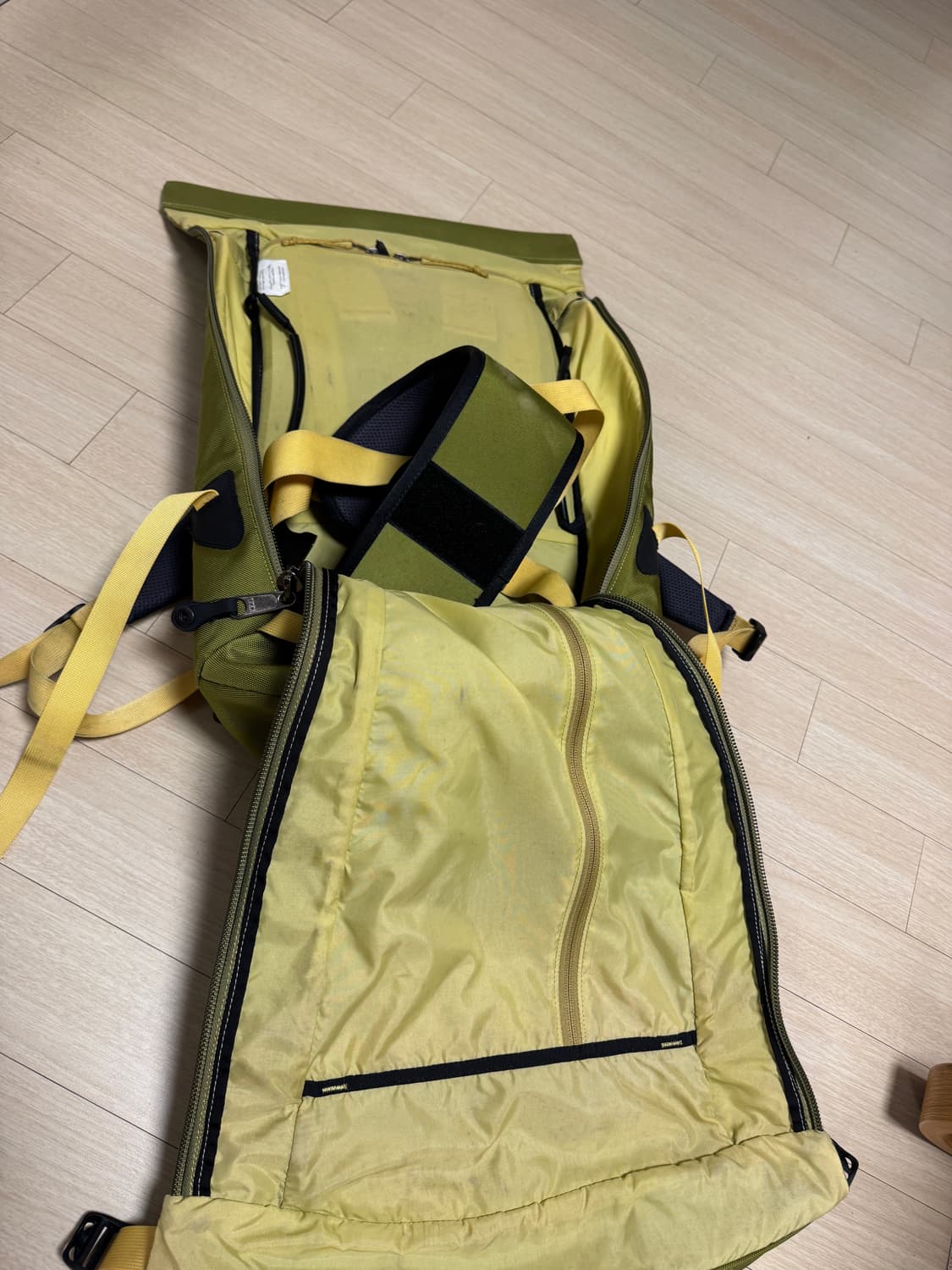 아크테릭스 미우라 arcteryx miura 30L 상품이미지3