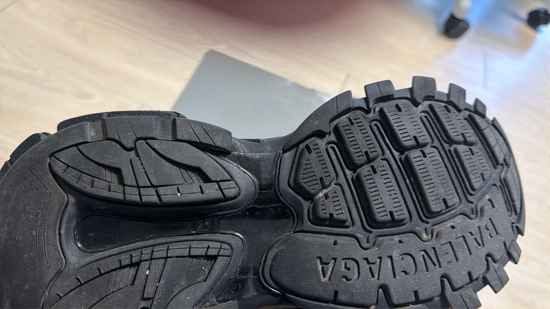 발렌시아가 트랙스니커즈 트랙슈즈 트리플블랙43 상품이미지5