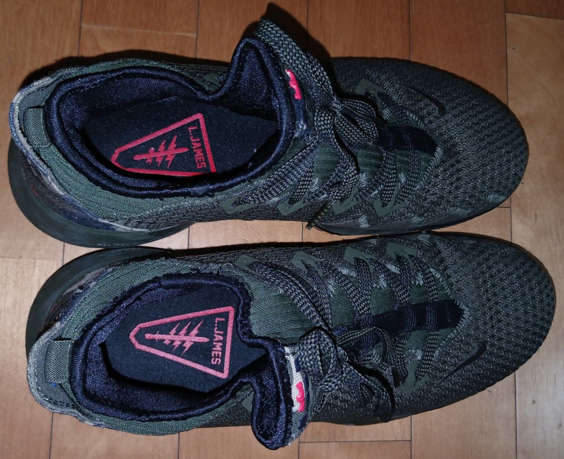 나이키 르브론16 로우 카모 275 상품이미지4