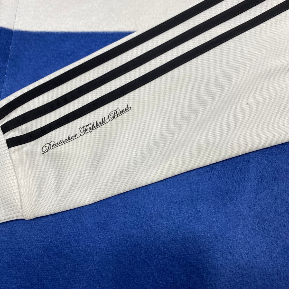 아디다스 검흰 독일 져지 L  상품이미지4