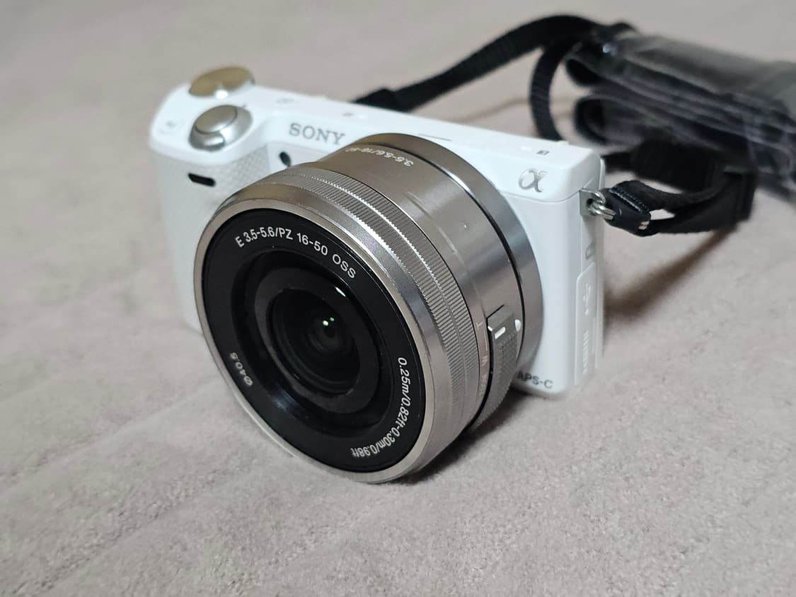 소니 NEX-5T 미러리스 카메라 상품이미지3