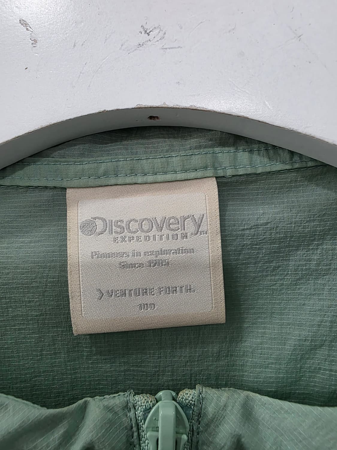 디스커버리 여성 바람막이 상품이미지3