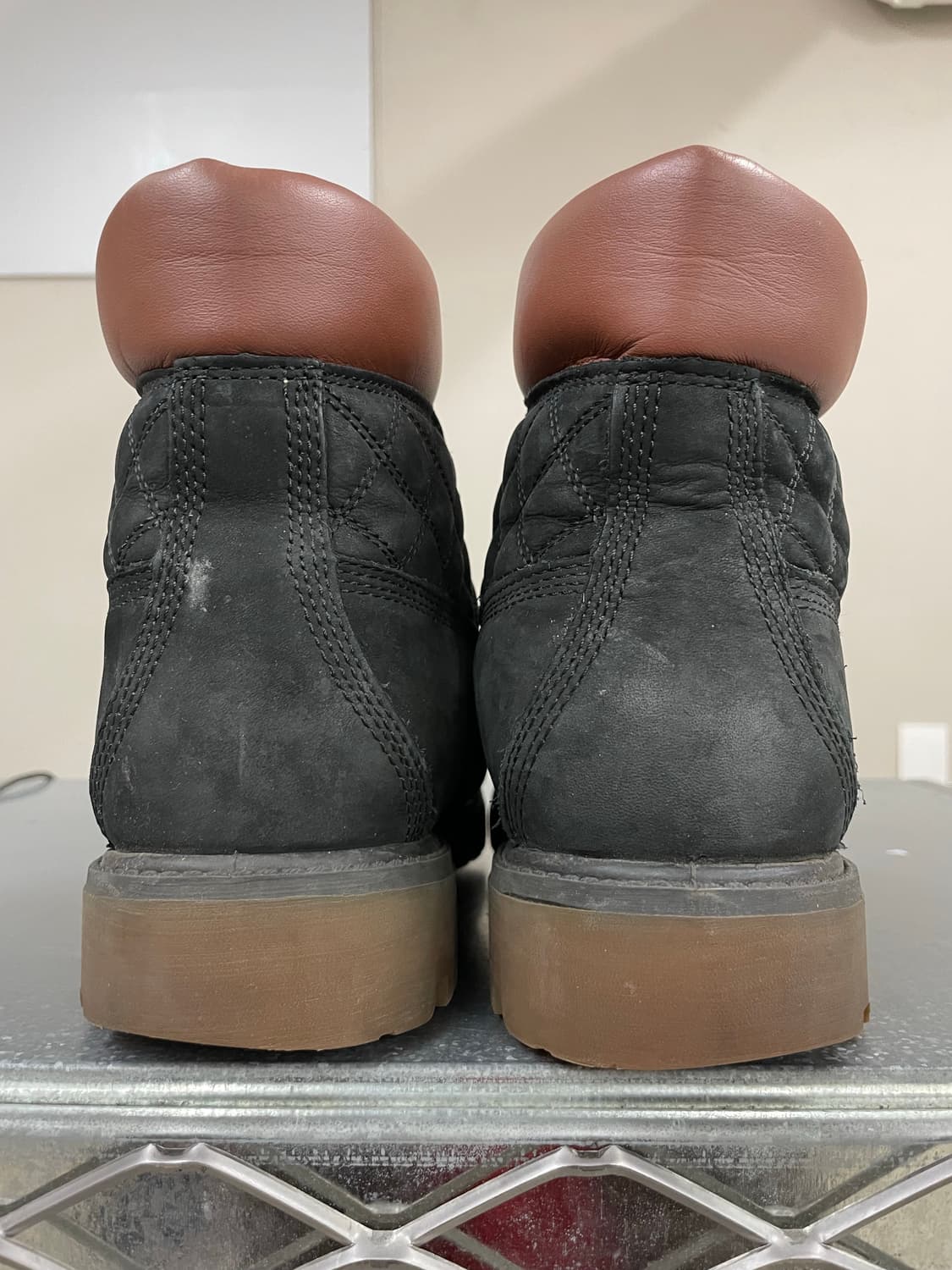 팀버랜드 6인치 퀄티드 부츠 블랙 270 (gr-4711) 상품이미지10