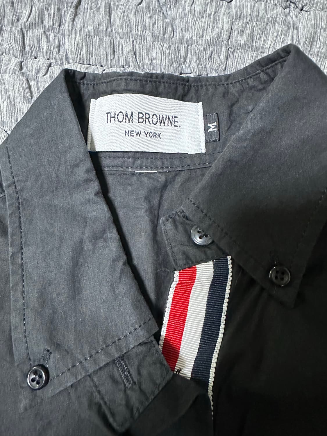 톰브라운 블랙 셔츠 M 상품이미지3