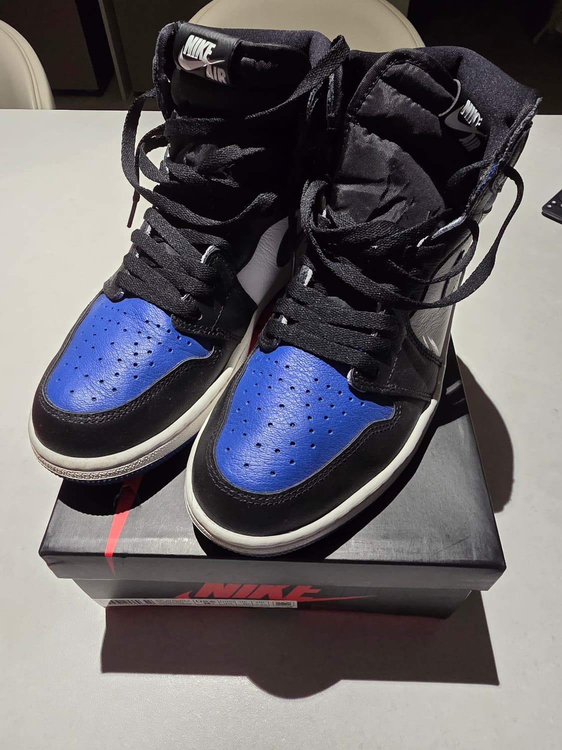나이키 에어 조던 1 하이 로얄토 275 상품이미지1