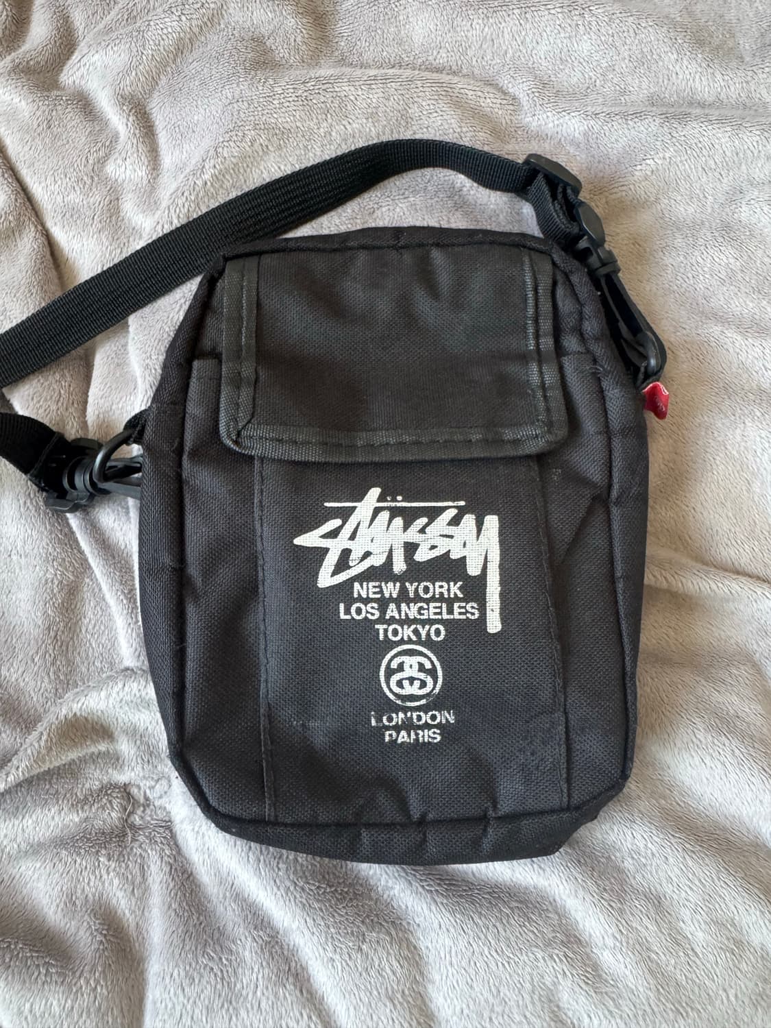 스투시 메신저백 상품이미지1