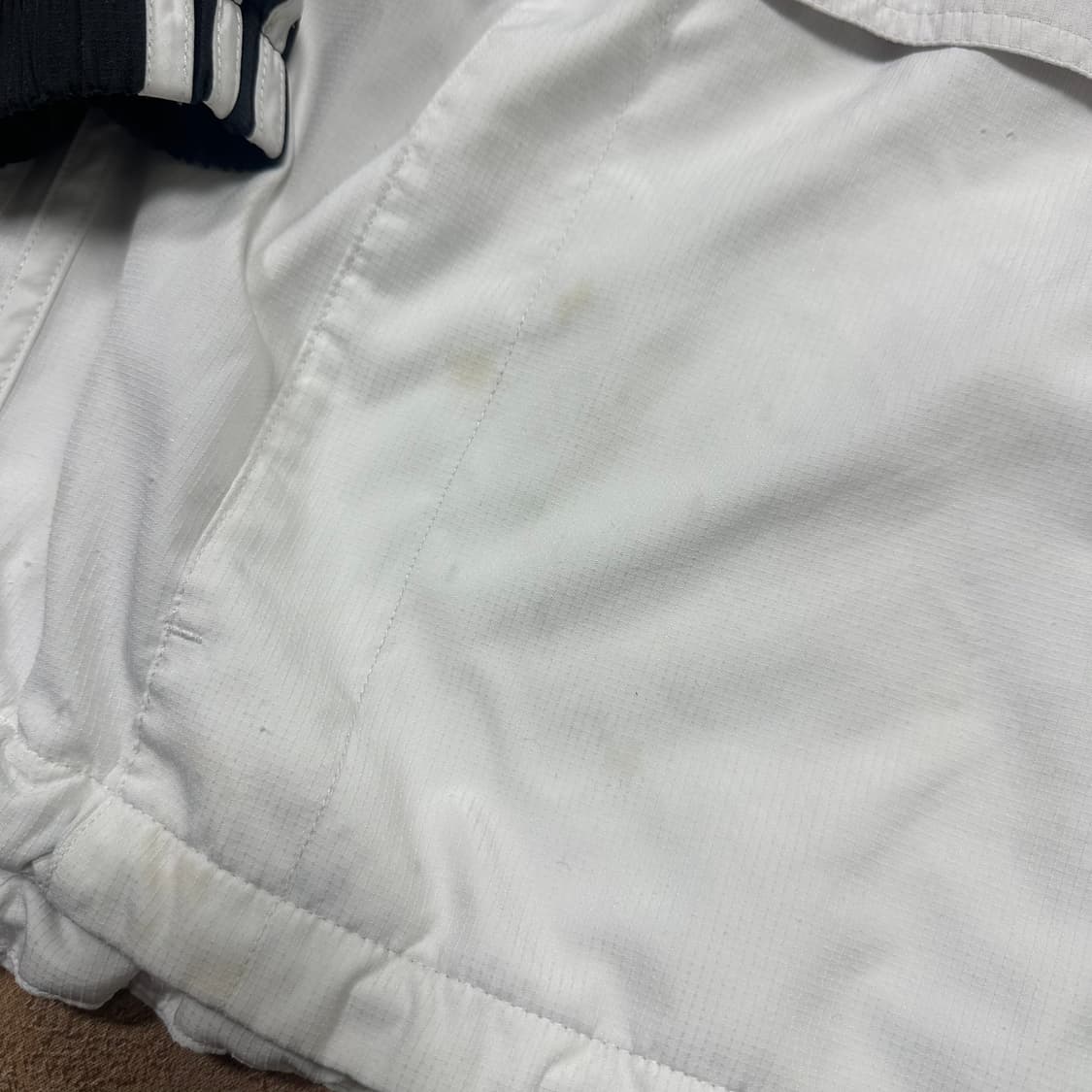 ✨ (바배) 아디다스 검흰 아노락 바람막이 상품이미지5