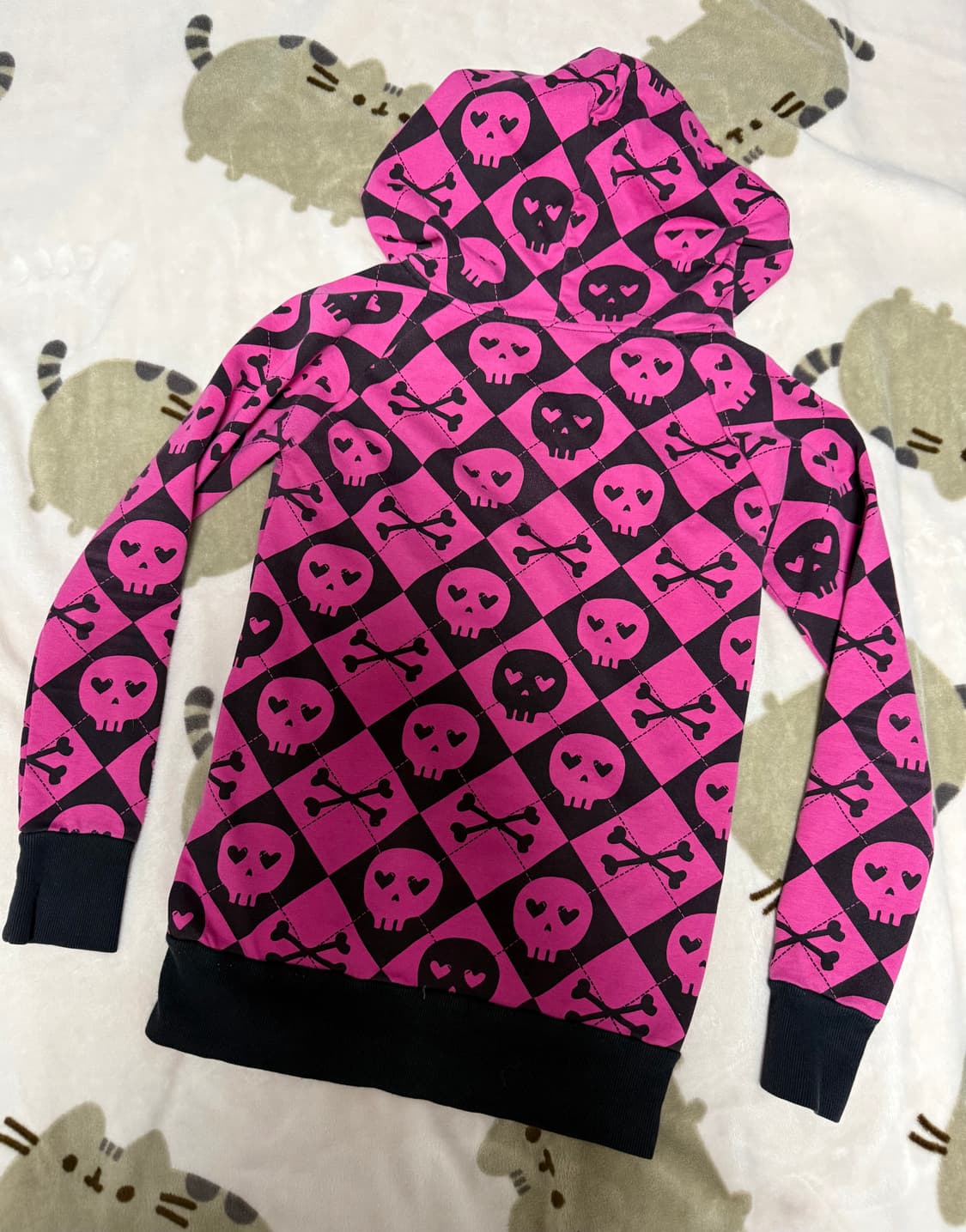 Abbey dawn 핑크 악마 후드집업 상품이미지2