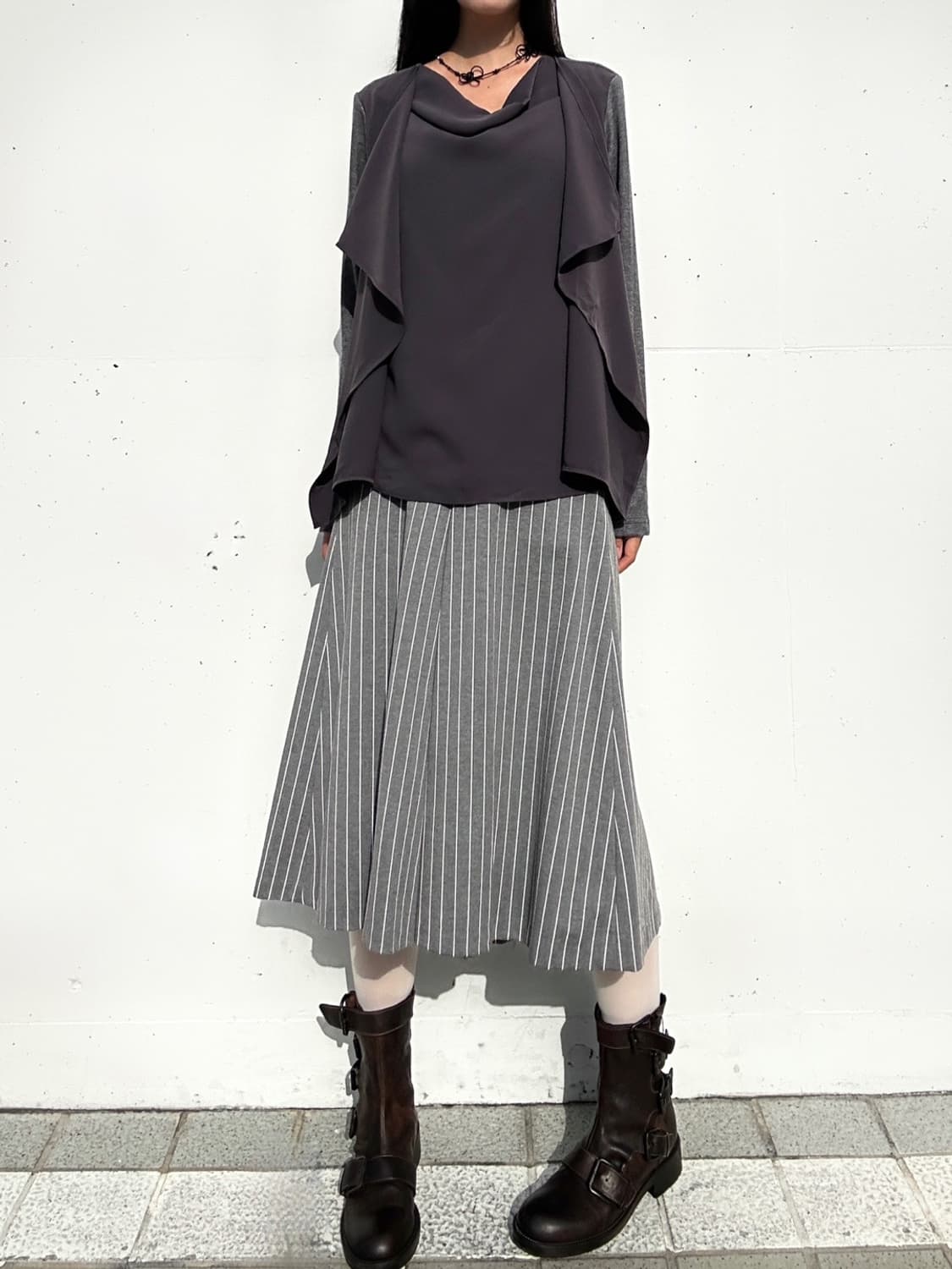 Side drape tencel top / charcoal 상품이미지9