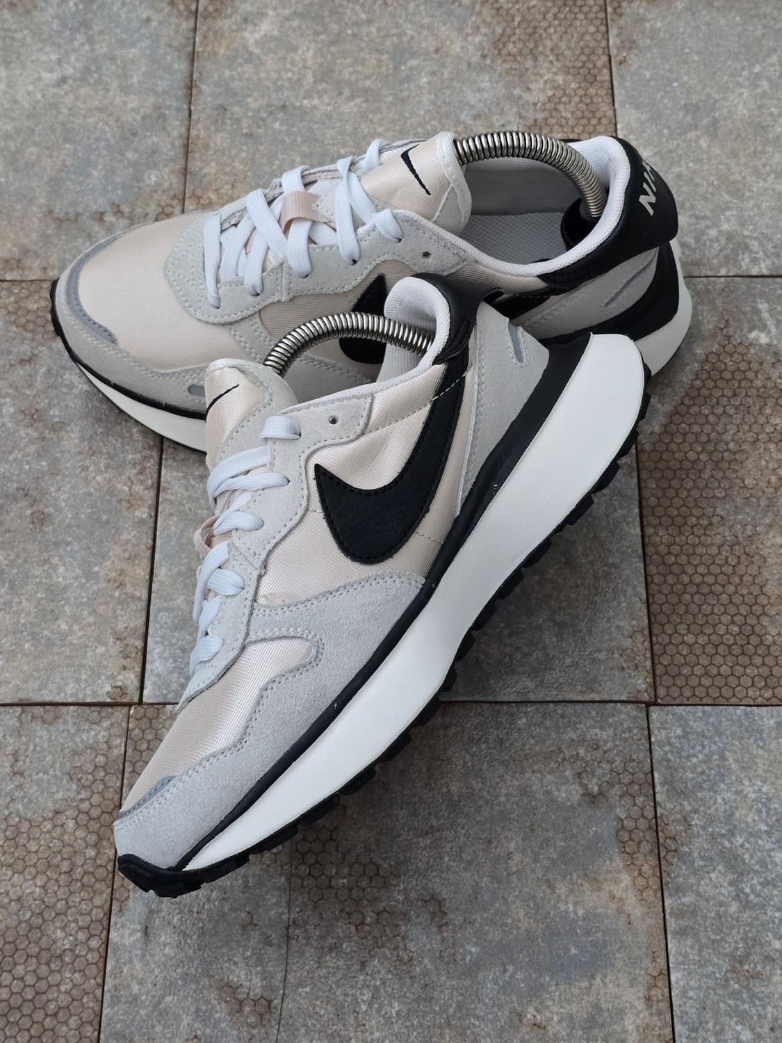 (230)나이키 피닉스 와플 흰검 상품이미지5