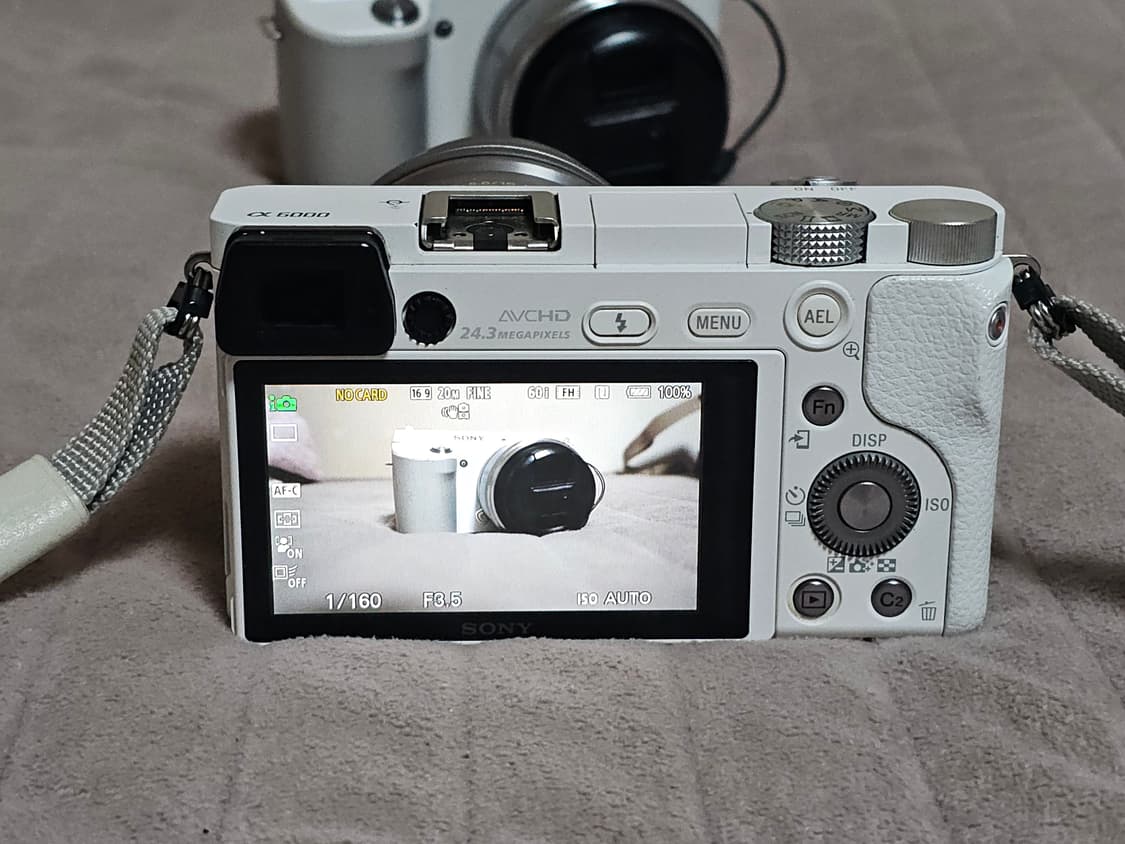 소니 A6000 미러리스 카메라 상품이미지6