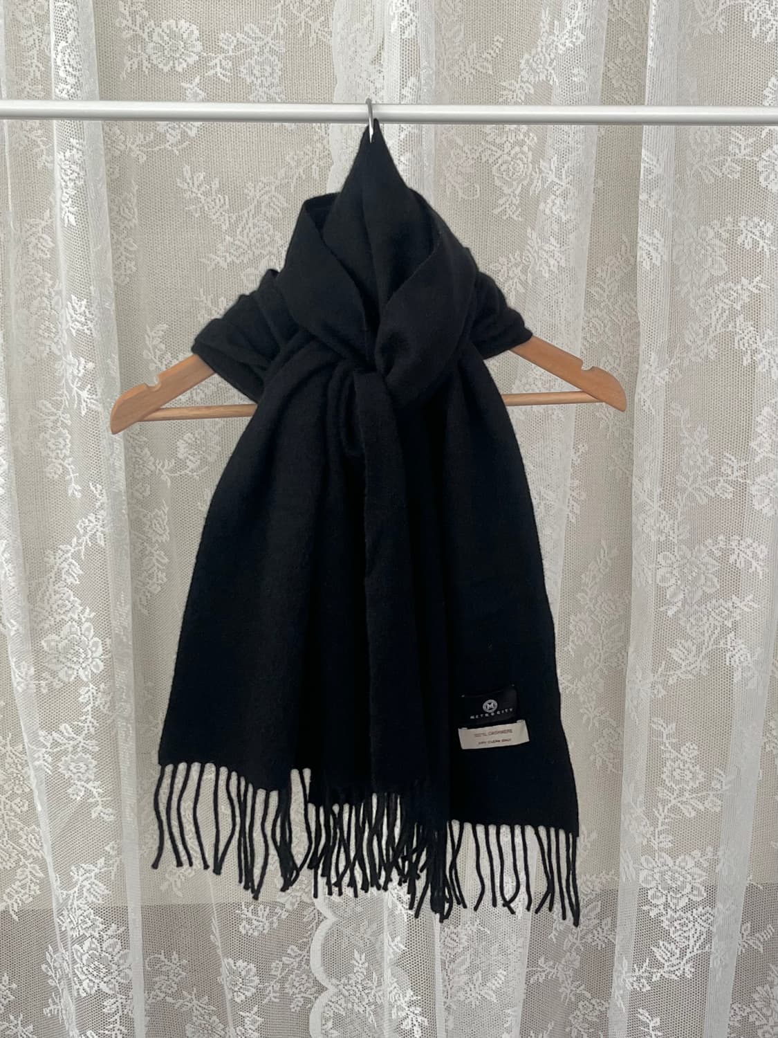 메트로시티 캐시미어 100 머플러 블랙 상품이미지1