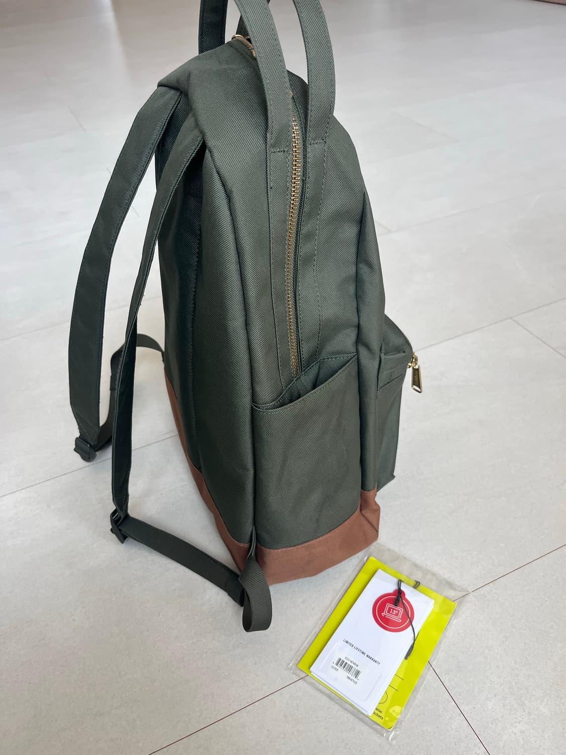 허쉘(Herschel)백팩 카키 상품이미지5