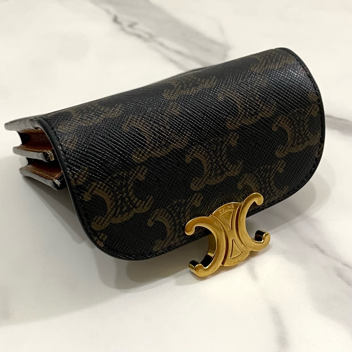 셀린느 트리옹프 캔버스 비즈니스 카드지갑 여성 반지갑 명함지갑 탄 상품이미지10