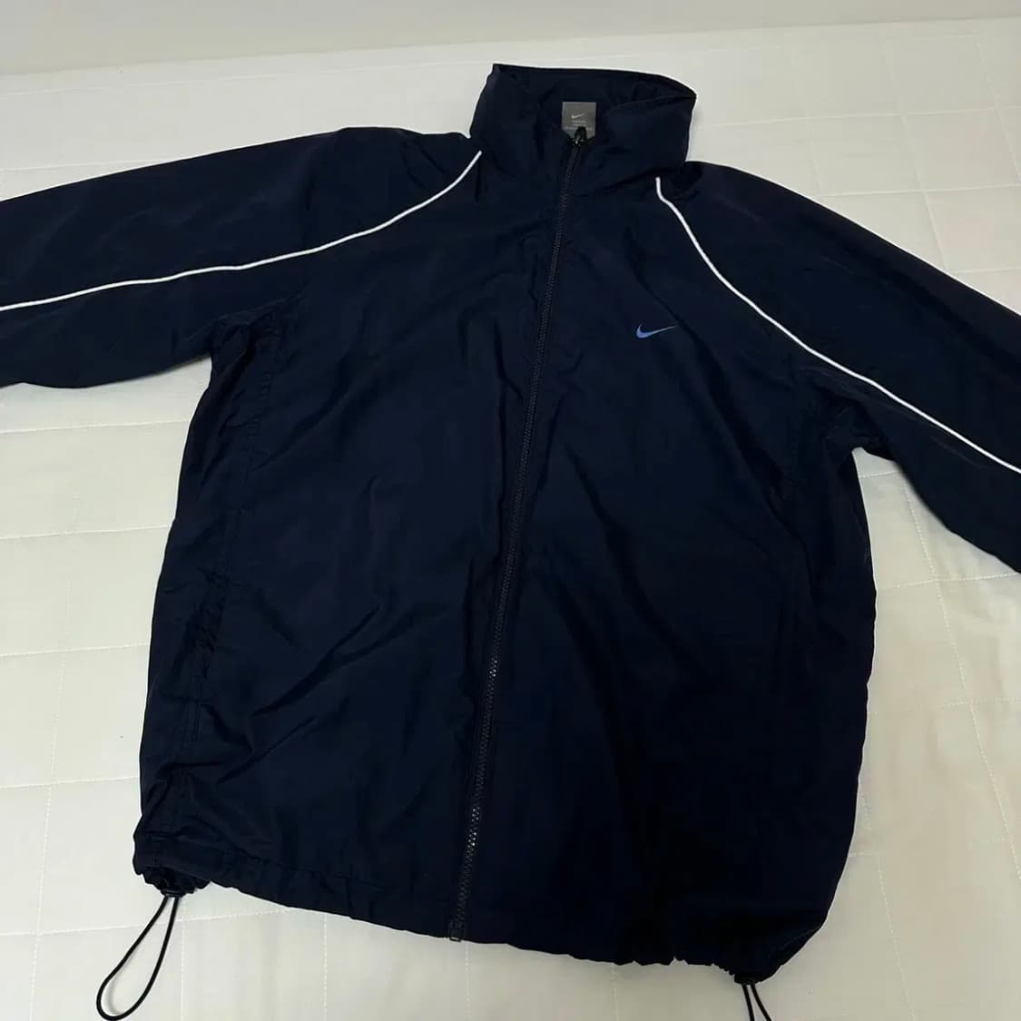 나이키 빈티지 바람막이 네이비 상품이미지1